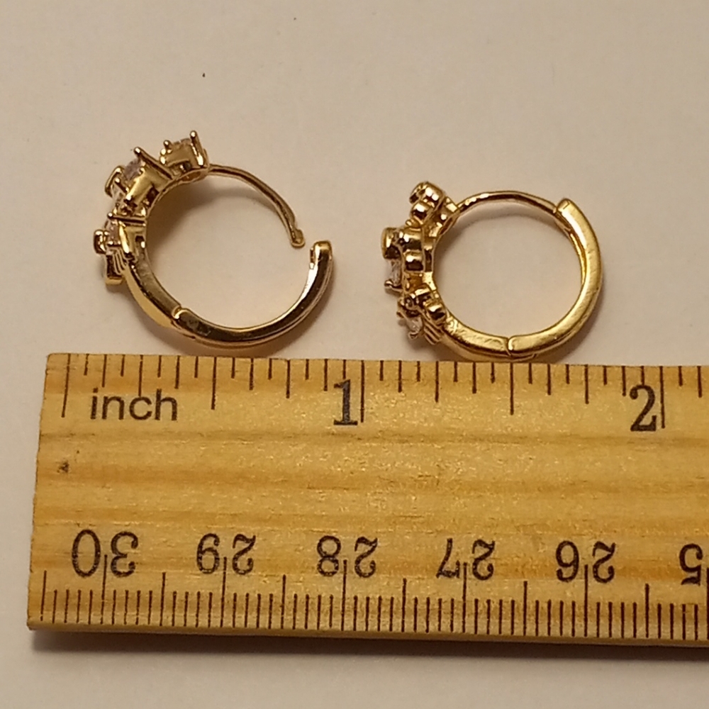 Hope Drop Earring Elephant With Zircon Gold Layered/Oro Laminado NWOT - Picture 9 of 15